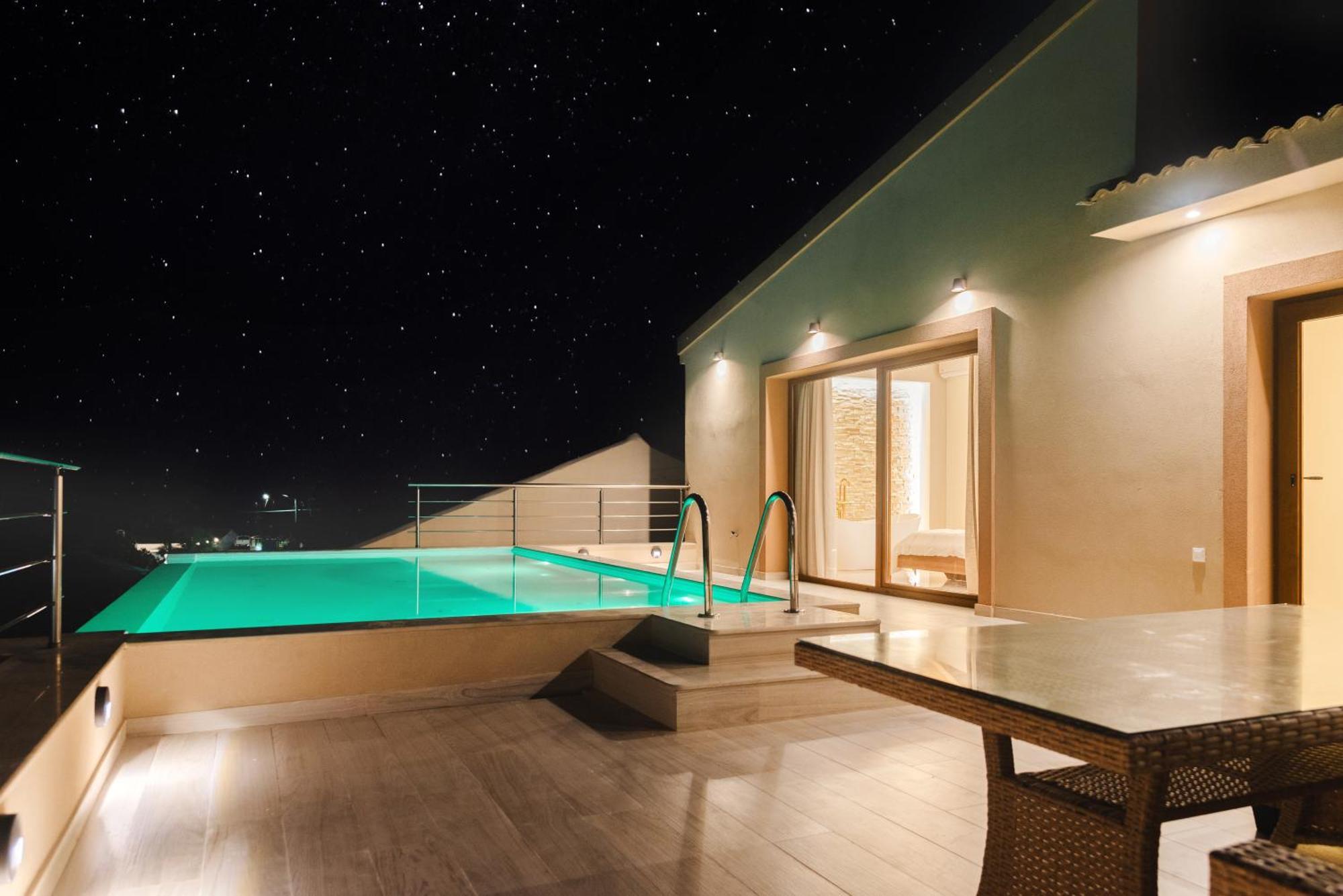 Villa Vasillis-Heated Swimming Pool With Infinity View Vitaládes Buitenkant foto